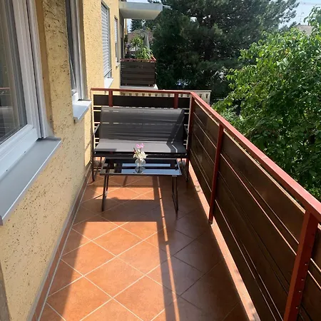 شقة Kj Bis 5p-zentral-balkon-wifi-parken