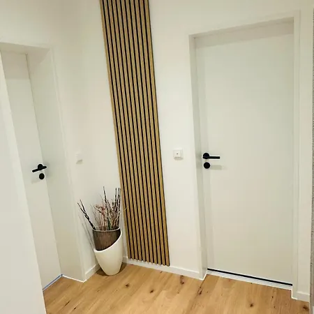 شقة Kj Bis 5p-zentral-balkon-wifi-parken اوغسبورغ