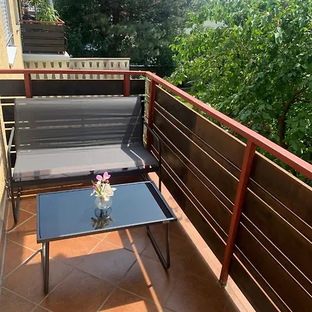 شقة Kj Bis 5p-zentral-balkon-wifi-parken
